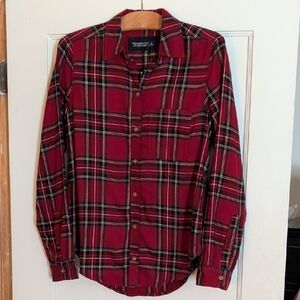 NWT Abercrombie & Fitch Red Plaid Button-Down Shirt, Sz S